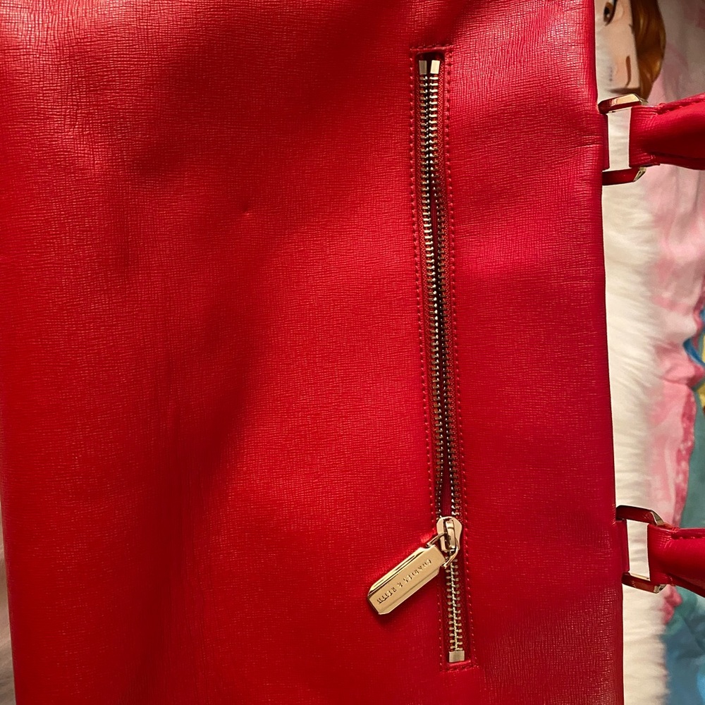 π―% Authentic Charles & Keith - Picture 4 of 12